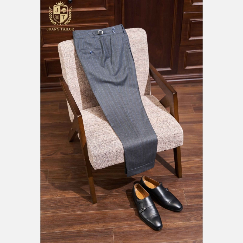 GREY PINSTRIPE PLEATED TROUSERS 