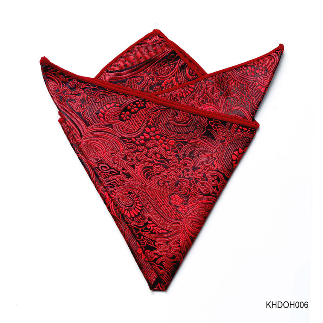 Khăn túi áo vest là phụ kiện nhỏ đặt trong túi ngực áo