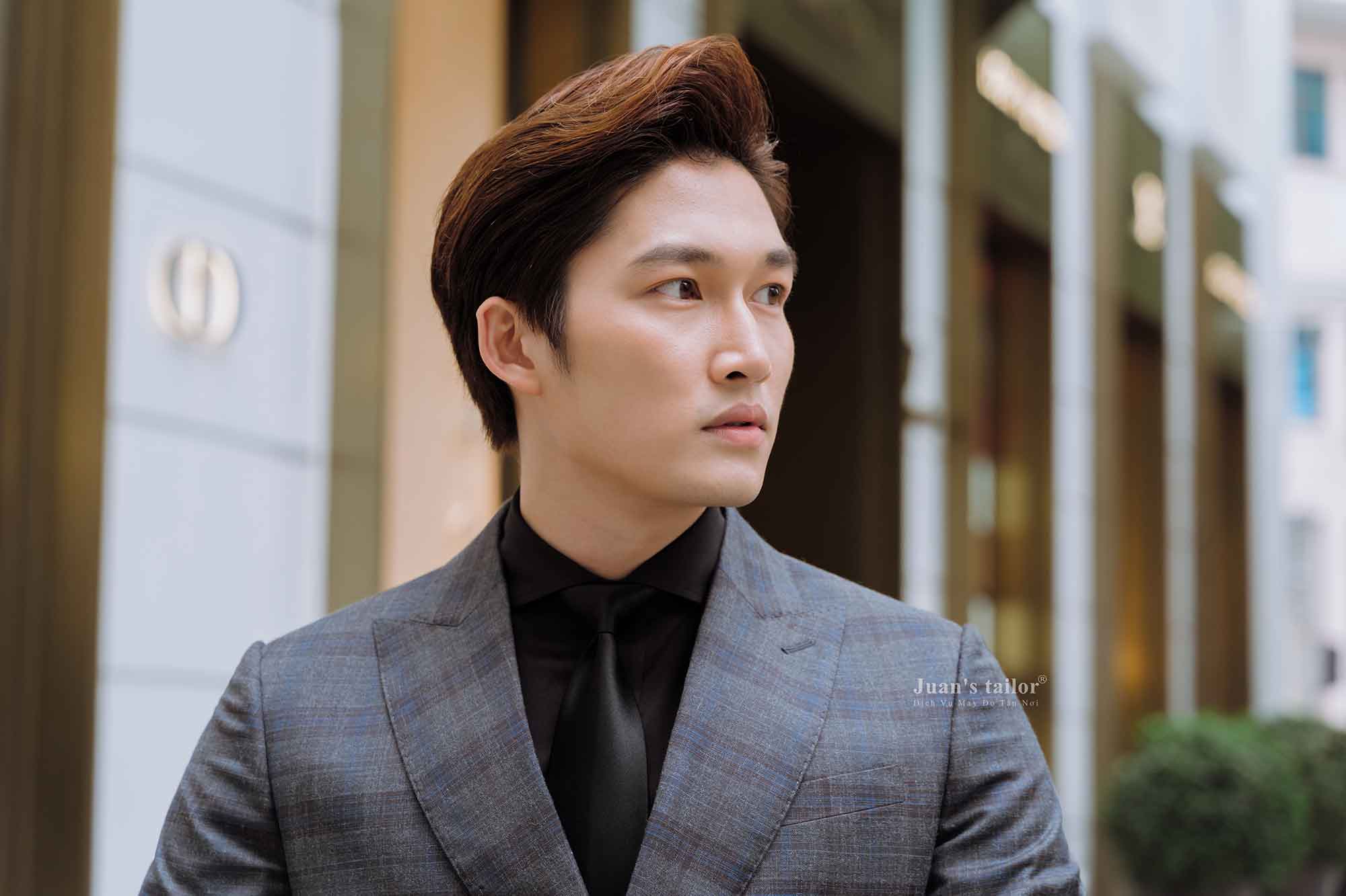 Ve áo tạo điểm nhấn trong phong cách thời trang của người mặc