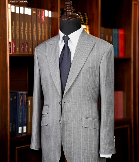FROST GRAY PINSTRIPE SUIT 
